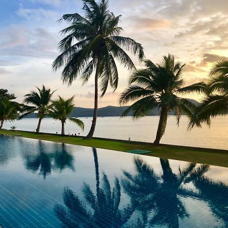 D-Lux 4 Bed Beachfront Apartment With Sea View Cape Panwa Ngoại thất bức ảnh