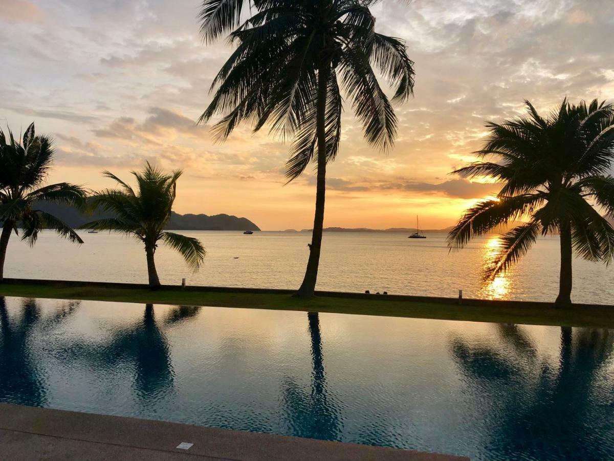 D-Lux 4 Bed Beachfront Apartment With Sea View Cape Panwa Ngoại thất bức ảnh